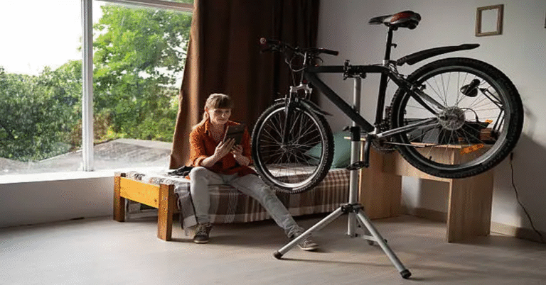 Storing Bicycle